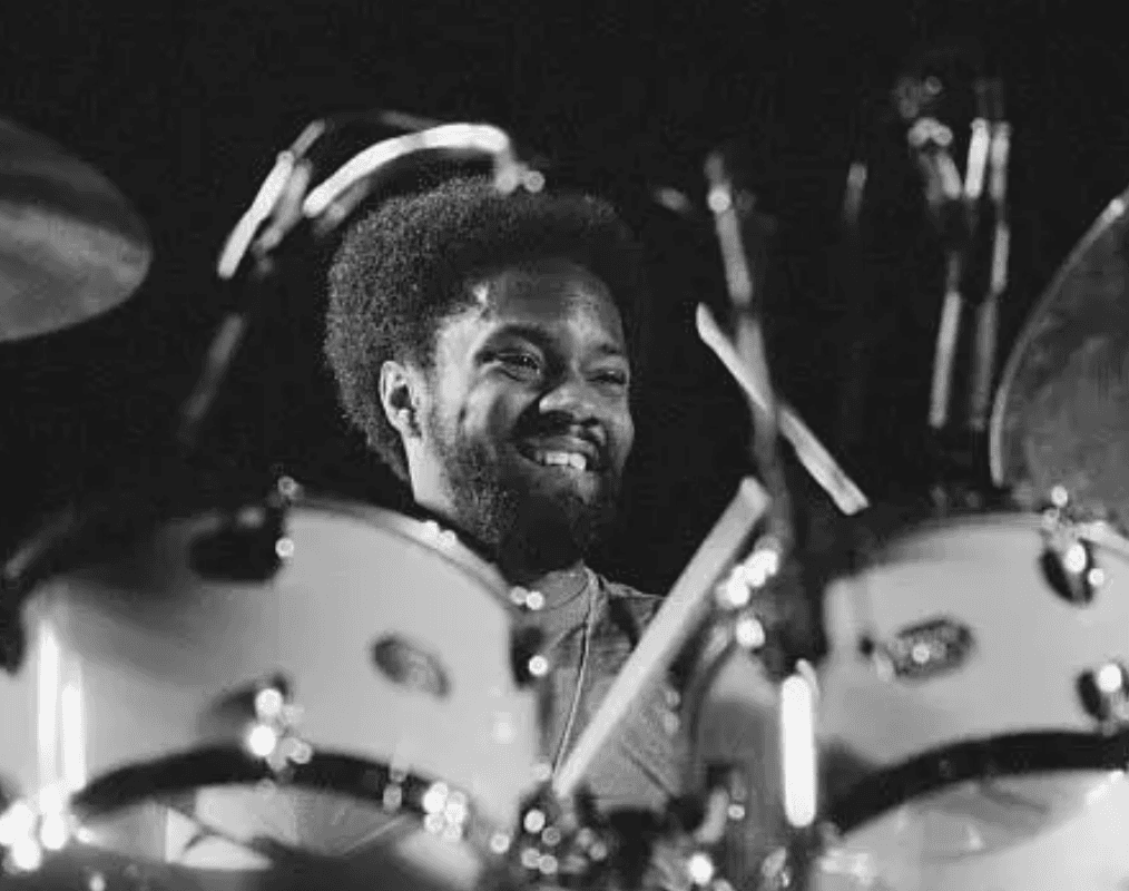Lenny White