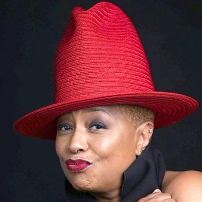 Ms. Lisa Fischer