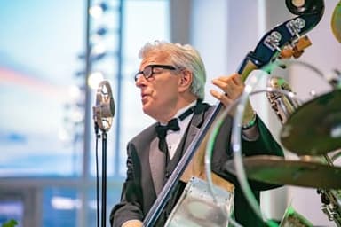 Vince Giordano and the Nighthawks